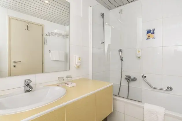 Premium room with balcony, Sea side, Extra bed