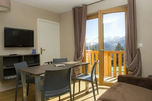 Stüdyo (2 Adults)