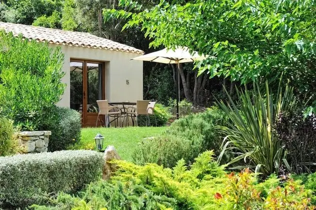 Ev, 2 Yatak Odası, Teras, Bahçe Manzaralı