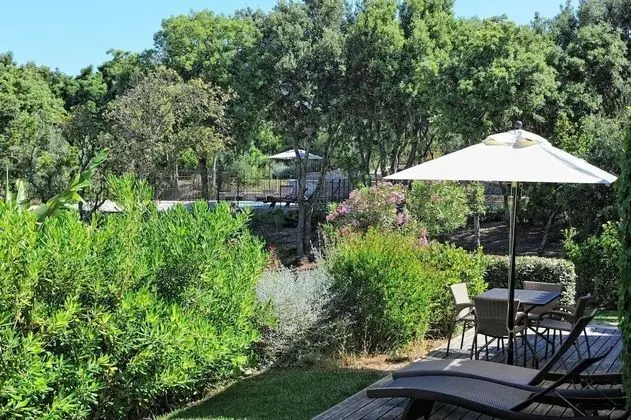 Ev, 2 Yatak Odası, Teras, Bahçe Manzaralı