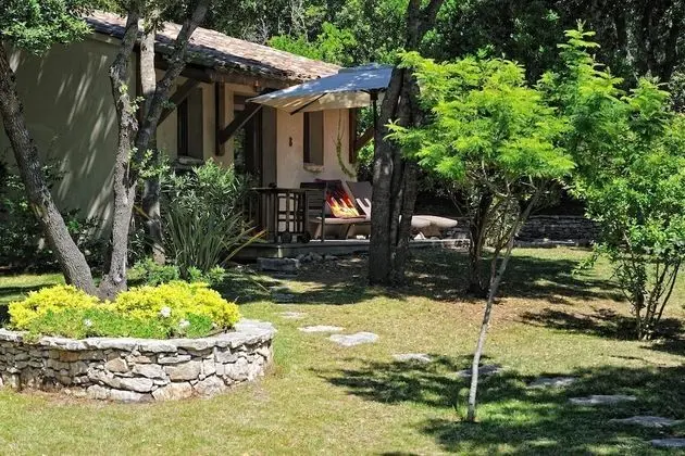 Stüdyo Süit, Sigara İçilmez, Teras