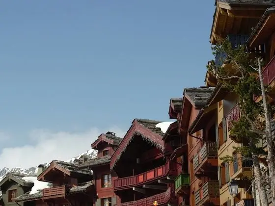 Apart Daire, Banyolu/Duşlu (Arc 1950)