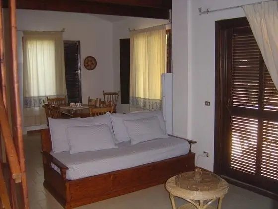 Apart Daire, 3 Yatak Odası, Balkon, Bahçe Manzaralı