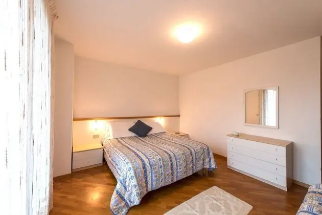 Apart Daire, 1 Yatak Odası, Göl Manzaralı