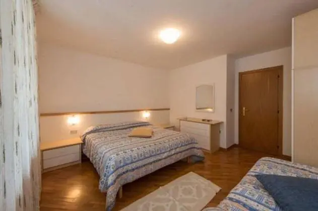 Apart Daire, 1 Yatak Odası, Göl Manzaralı