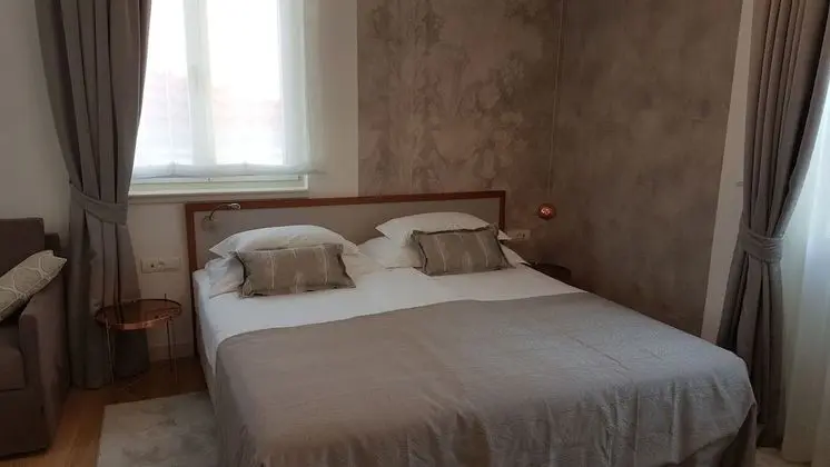 Deluxe Tek Büyük veya İki Ayrı Yataklı Oda