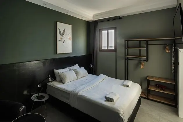 Deluxe Stüdyo, Jakuzi