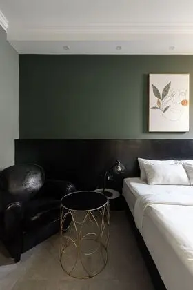 Deluxe Stüdyo, Jakuzi