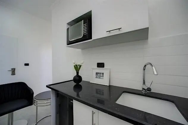 Deluxe Stüdyo, Jakuzi