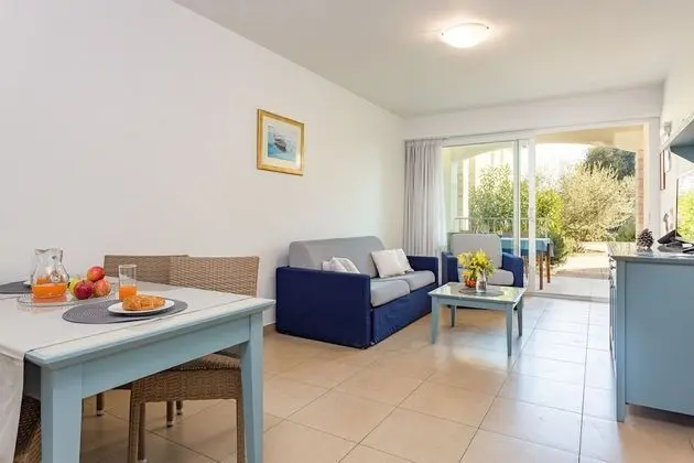 Superior Apart Daire, 2 Yatak Odası, 2 Banyolu