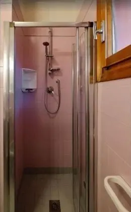 Ev, 2 Yatak Odası, Veranda