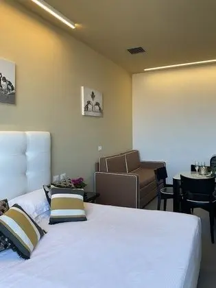 Stüdyo, Deniz Manzaralı