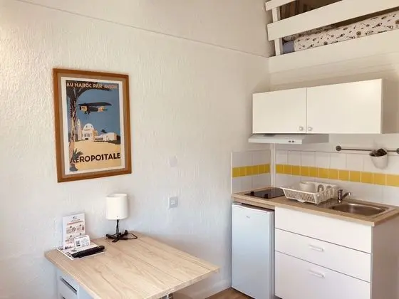 Basic Stüdyo, Bahçe Manzaralı