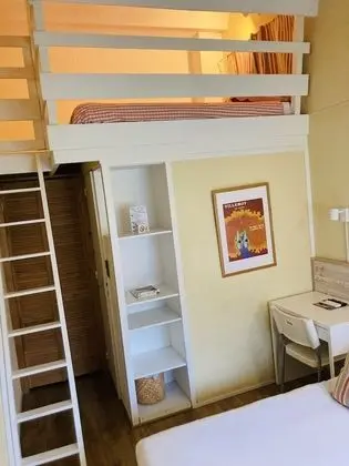 Comfort Dört Kişilik Oda, Bahçe Manzaralı