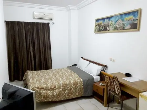 Comfort Tek Büyük Yataklı Oda