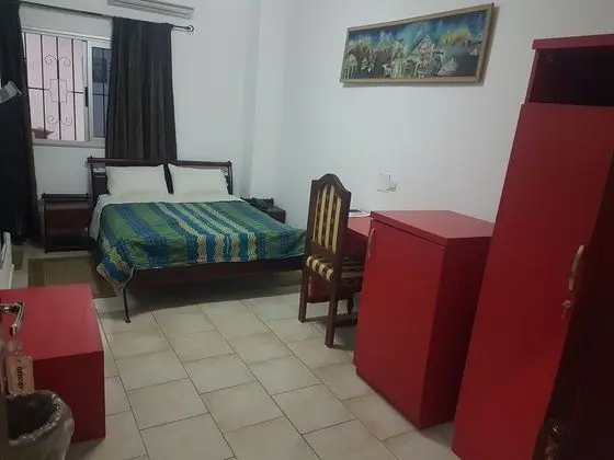 Comfort Tek Büyük Yataklı Oda