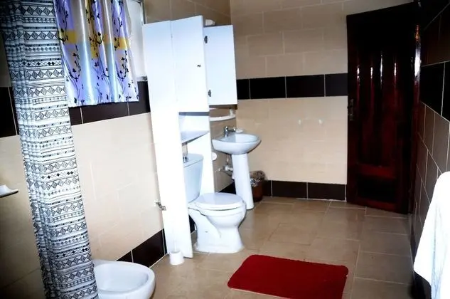 Junior Oda, 1 En Büyük (King) Boy Yatak