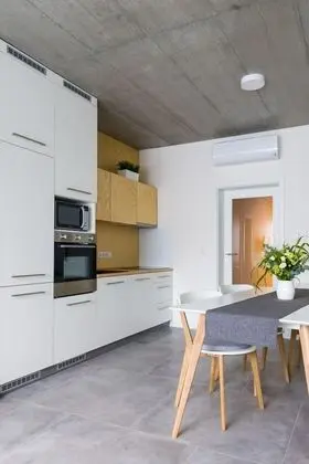Grand Apart Daire, Teras