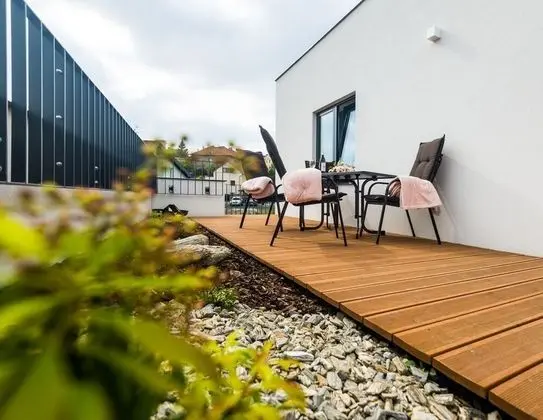 Panoramic Deluxe Apartment, large terrace