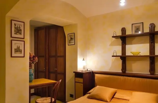 Standard Tek Büyük Yataklı Oda