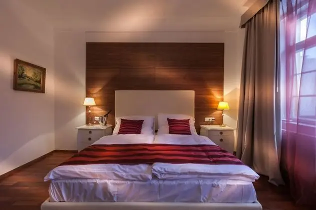 Executive Tek Büyük Yataklı Oda