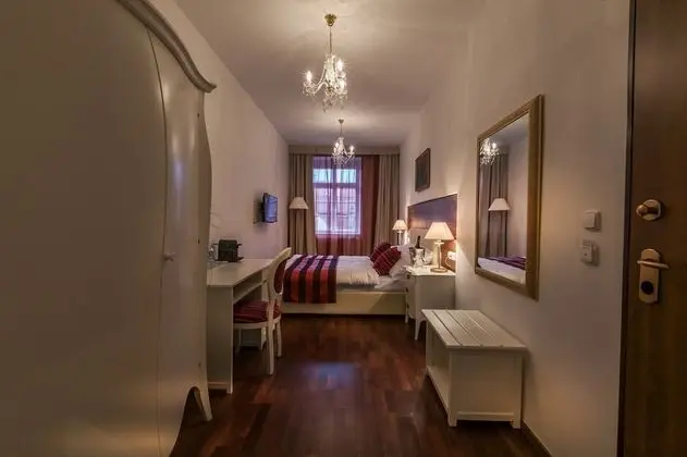 Executive Tek Büyük Yataklı Oda