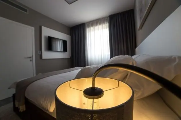 Junior Süit, Bahçe Manzaralı