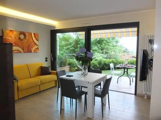 Deluxe Stüdyo, Göl Manzaralı