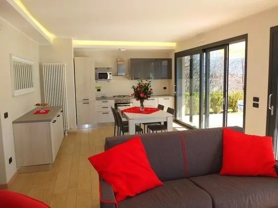 Superior Apart Daire, 2 Yatak Odası, Göl Manzaralı