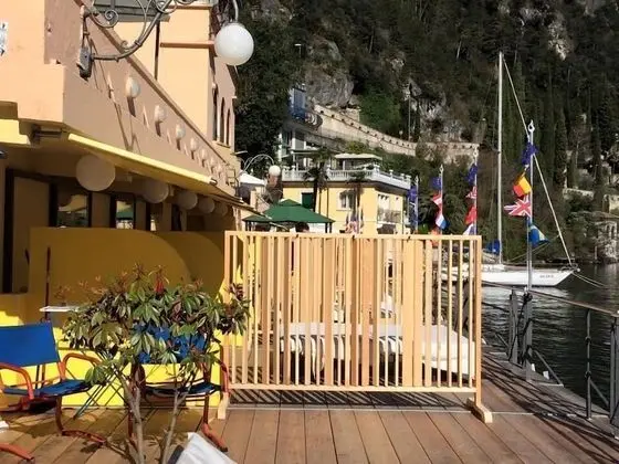 Apart Daire, 2 Yatak Odası, Balkon, Göl Kenarı (Doppio Mini A)