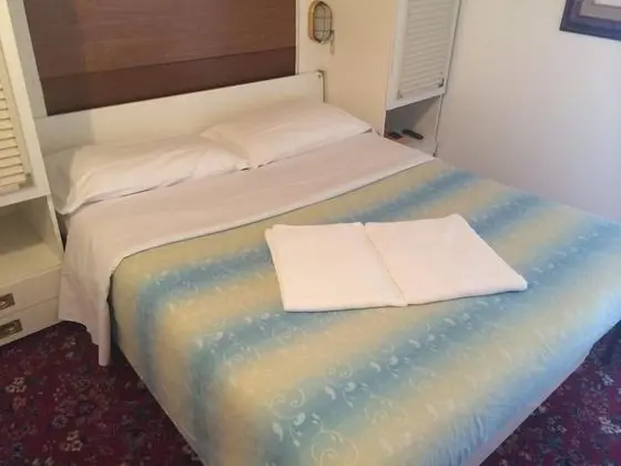 Apart Daire, 2 Yatak Odası, Balkon, Göl Kenarı (Mini B)
