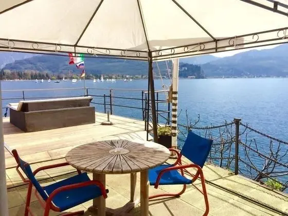 Apart Daire, 2 Yatak Odası, Balkon, Göl Kenarı (Mini B)