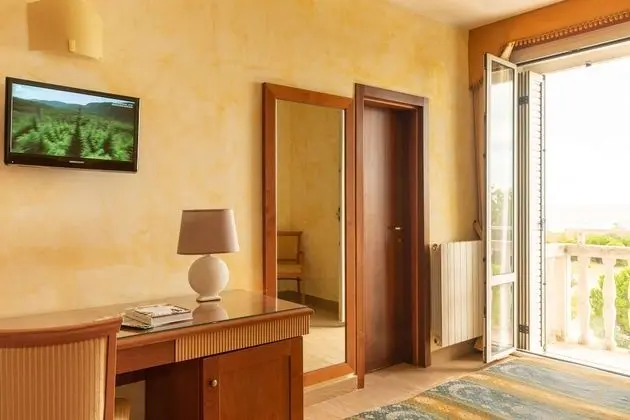 Comfort Tek Büyük Yataklı Oda, 1 Çift Kişilik Yatak