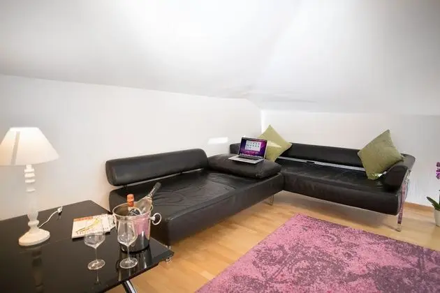 Çatı Katı (Loft) (6 pax)