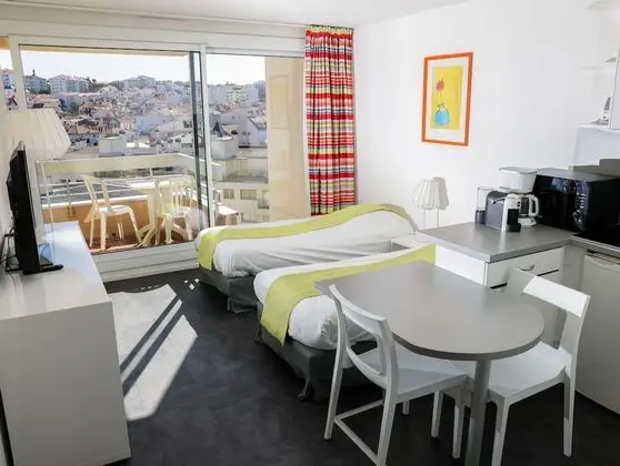 Stüdyo, Balkon, Şehir Manzaralı