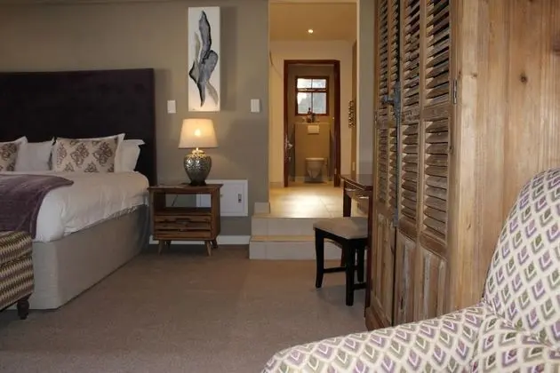 Superior King Suite