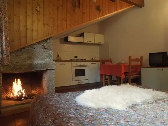 Stüdyo, Dağ Manzaralı
