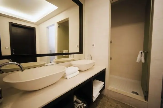 Luxury Süit, Sıcak Su Küveti