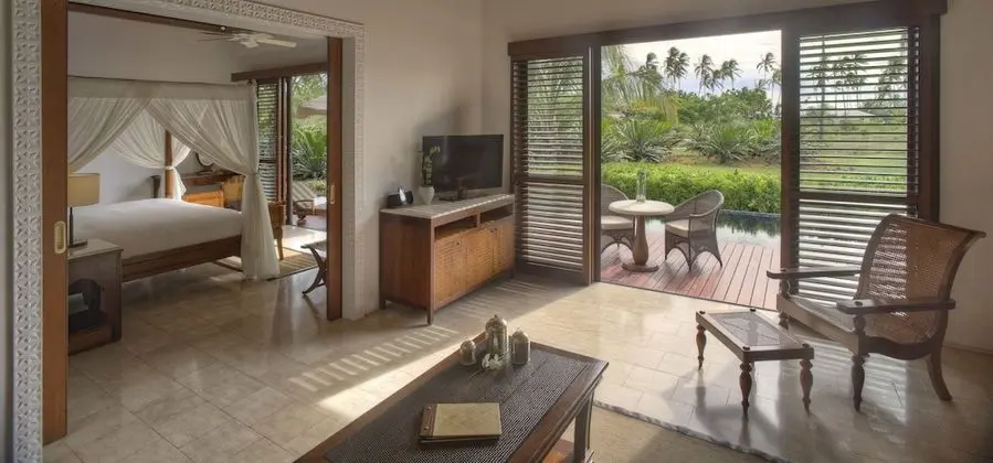 Luxury Garden Pool Villa