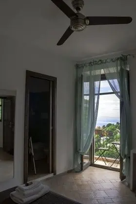 Panoramic Tek Büyük Yataklı Oda, 1 Çift Kişilik Yatak, Balkon, Deniz Manzaralı