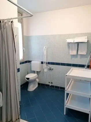 Standard Tek Büyük Yataklı Oda, Engellilere Uygun