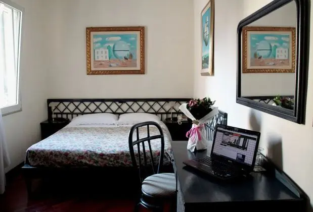 Comfort Tek Büyük Yataklı Oda, Banyolu/Duşlu, Avlu Manzaralı