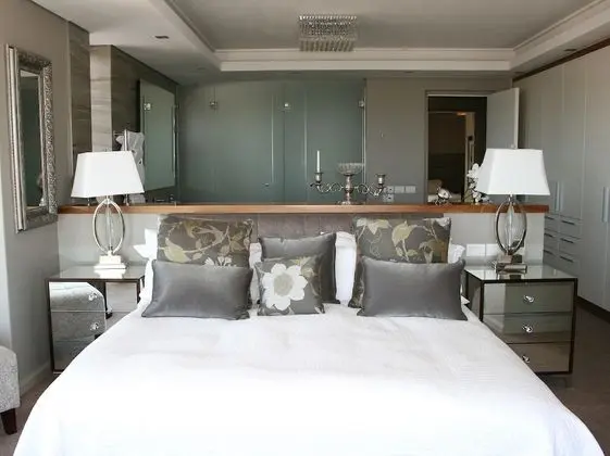 Çatı Katı Süiti (Penthouse)