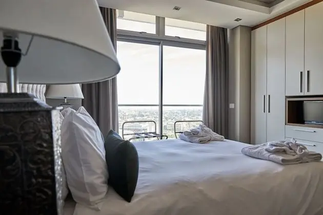 Çatı Katı Süiti (Penthouse)
