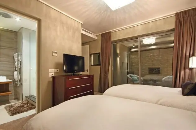 Çatı Katı Süiti (Penthouse)