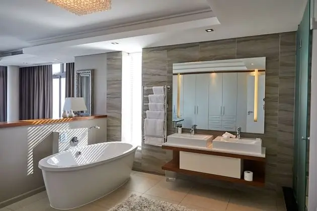 Çatı Katı Süiti (Penthouse)