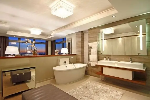 Çatı Katı Süiti (Penthouse)