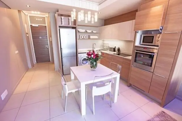 Luxury Studio Apartment (18)