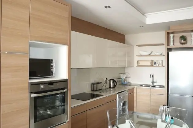 Luxury Studio Apartment (18)