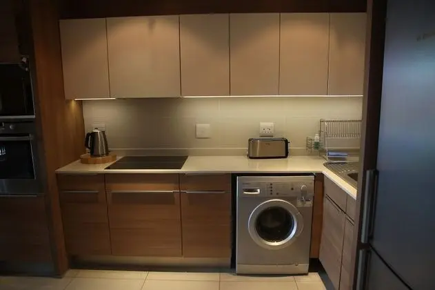 Luxury Studio Apartment (18)